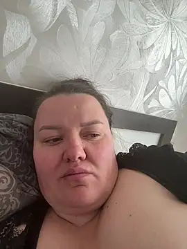 SunnyLeila2101 online show from April 2026 11:28:01 AM