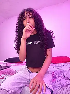 Morenpeka online show from November 2025 10:13:02 PM