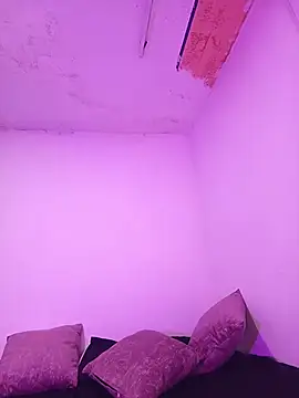 Morenpeka online show from December 2025 12:04:01 AM