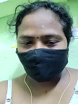 Snapshot of Tamilreethu chatting on October 2025 06:33:01 PM Tamilreethu online show from October 2025 06:33:01 PM