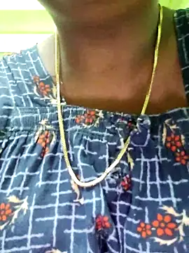 Snapshot of Tamilreethu chatting on September 2025 12:00:01 PM Tamilreethu online show from September 2025 12:00:01 PM