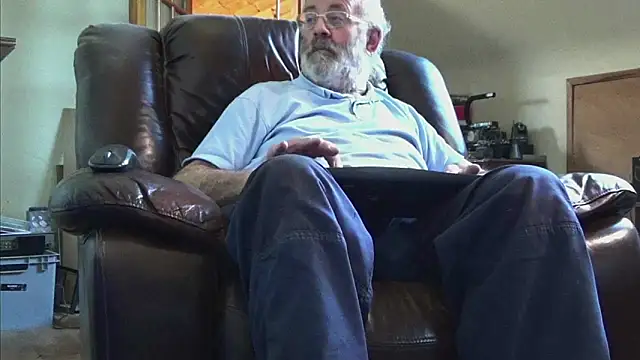 janzer13 online show from January 2026 02:09:02 PM