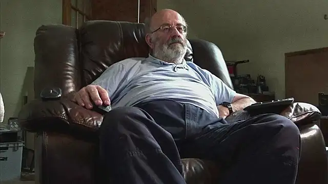 janzer13 online show from January 2026 02:24:01 PM