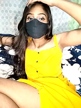 Snapshot of Crystil_love-21 chatting on October 2025 10:49:01 AM Crystil love-21 online show from October 2025 10:49:01 AM