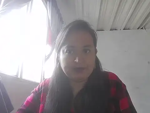 RosaPretty online show from October 2025 03:58:02 PM
