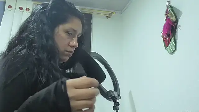 Snapshot of MihaCarther chatting on February 2026 11:47:01 PM MihaCarther online show from February 2026 11:47:01 PM