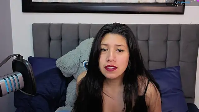 Snapshot of MihaCarther chatting on September 2025 11:30:01 AM MihaCarther online show from September 2025 11:30:01 AM