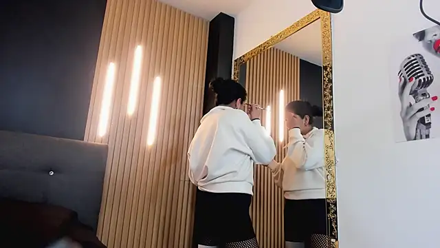 Snapshot of MihaCarther chatting on February 2026 02:07:02 AM MihaCarther online show from February 2026 02:07:02 AM