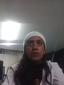 Snapshot of MihaCarther chatting on December 2025 01:53:02 AM MihaCarther online show from December 2025 01:53:02 AM