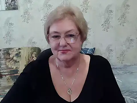 Snapshot of Renata62011 chatting on November 2025 12:53:02 PM Renata62011 online show from November 2025 12:53:02 PM