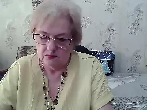 Renata62011 online show from June 2026 12:25:02 PM