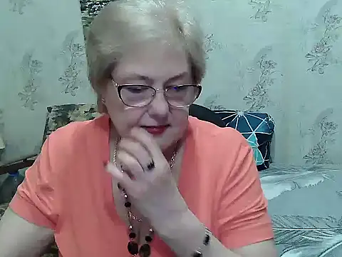 Renata62011 online show from June 2026 12:35:02 PM