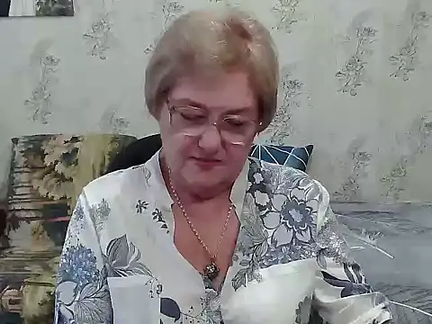 Snapshot of Renata62011 chatting on November 2025 12:43:01 PM Renata62011 online show from November 2025 12:43:01 PM