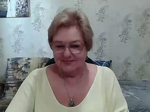 Snapshot of Renata62011 chatting on November 2025 12:31:01 PM Renata62011 online show from November 2025 12:31:01 PM