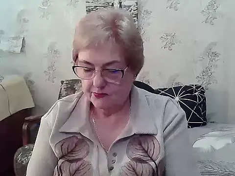 Renata62011 online show from May 2026 12:33:01 PM