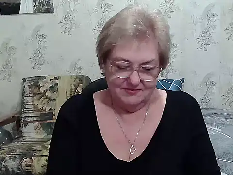 Snapshot of Renata62011 chatting on November 2025 04:21:01 PM Renata62011 online show from November 2025 04:21:01 PM