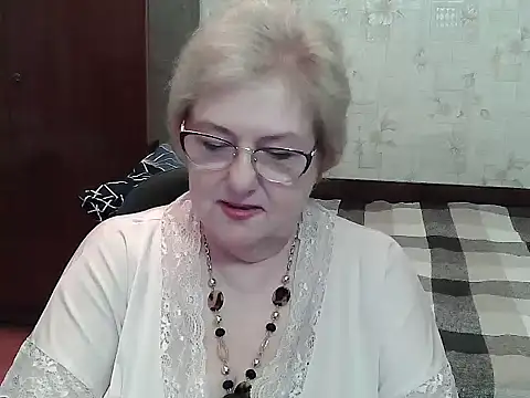 Renata62011 online show from June 2026 05:46:02 PM