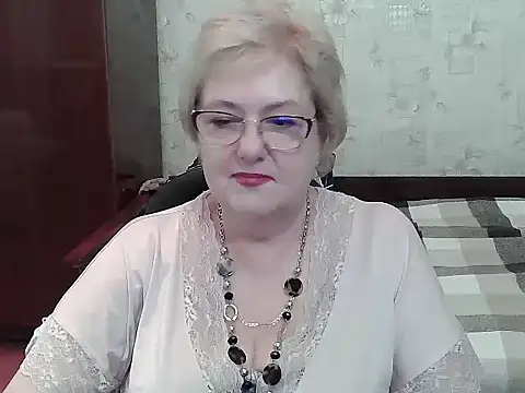 Renata62011 online show from July 2026 12:33:01 PM