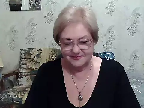 Snapshot of Renata62011 chatting on October 2025 04:13:01 AM Renata62011 online show from October 2025 04:13:01 AM