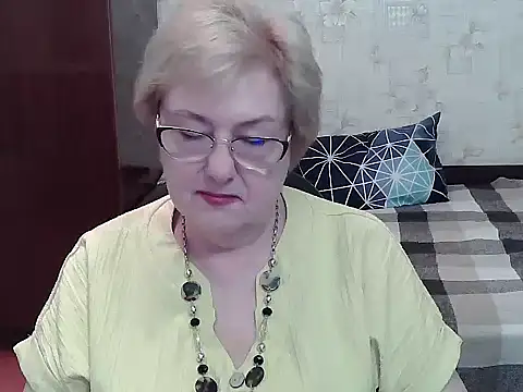Renata62011 online show from June 2026 01:50:01 PM