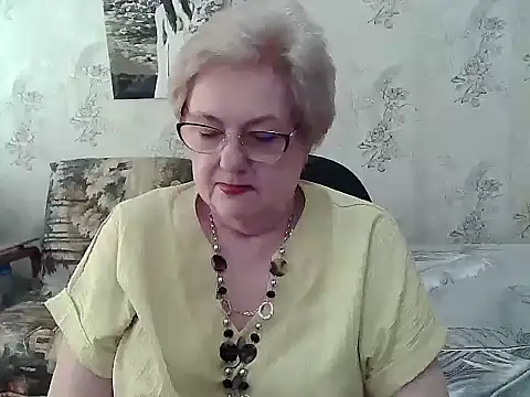 Renata62011 online show from May 2026 11:29:01 AM