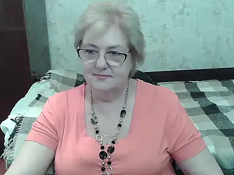Renata62011 online show from July 2026 12:23:01 PM