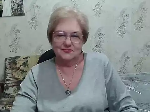 Snapshot of Renata62011 chatting on November 2025 05:50:02 PM Renata62011 online show from November 2025 05:50:02 PM