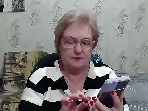 Snapshot of Renata62011 chatting on November 2025 03:33:02 PM Renata62011 online show from November 2025 03:33:02 PM