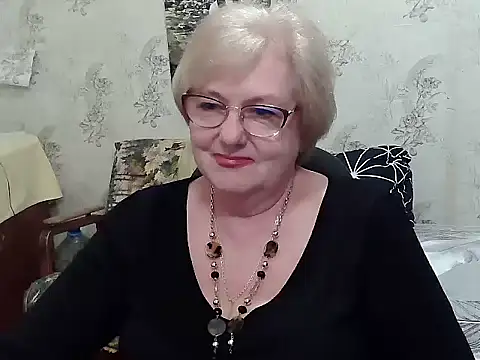 Renata62011 online show from May 2026 04:04:02 PM