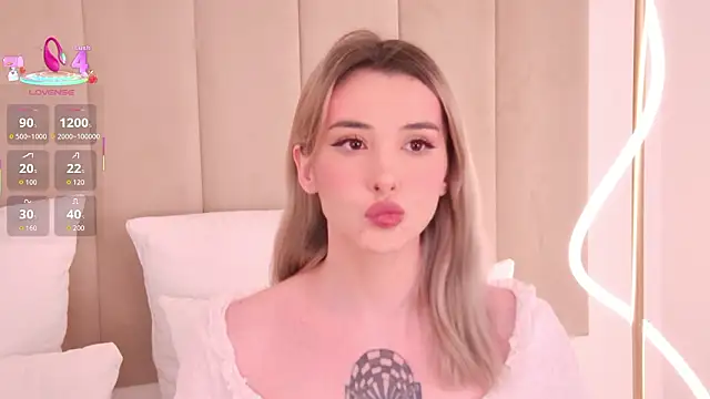 Nesolla online show from January 2026 08:13:02 PM