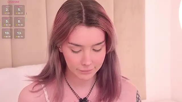 Nesolla online show from December 2025 11:42:02 AM