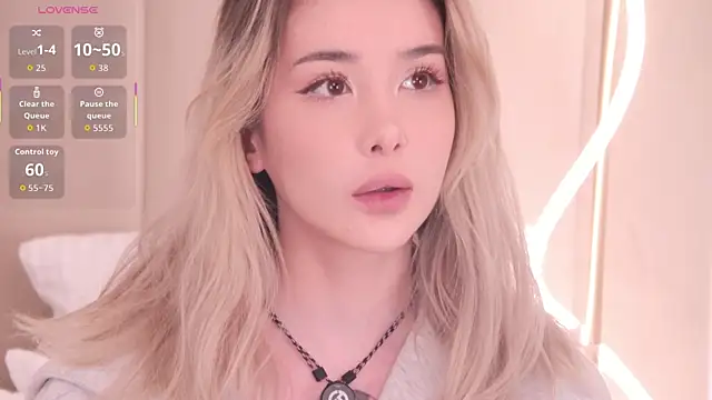 Nesolla online show from February 2026 07:44:02 PM