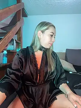 Moon Blake online show from January 2026 02:07:01 AM