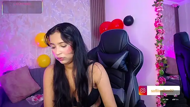 SophiaWalker 1 online show from September 2025 12:45:01 PM