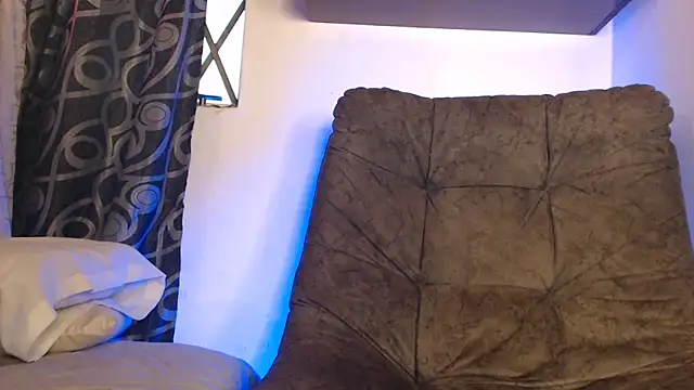 ArturoCardona  online show from April 2026 11:01:01 AM