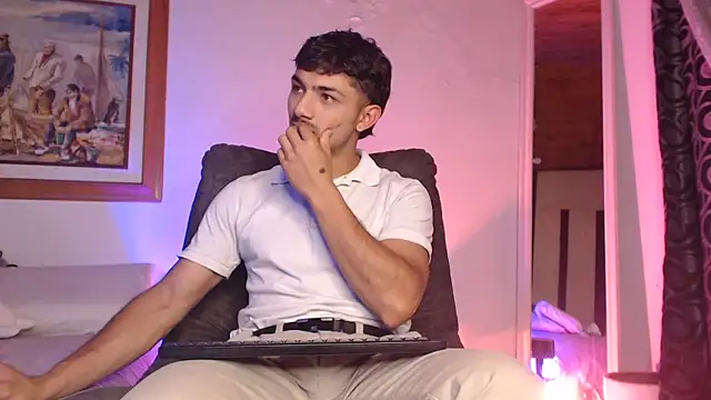 ArturoCardona  online show from March 2026 11:38:01 PM