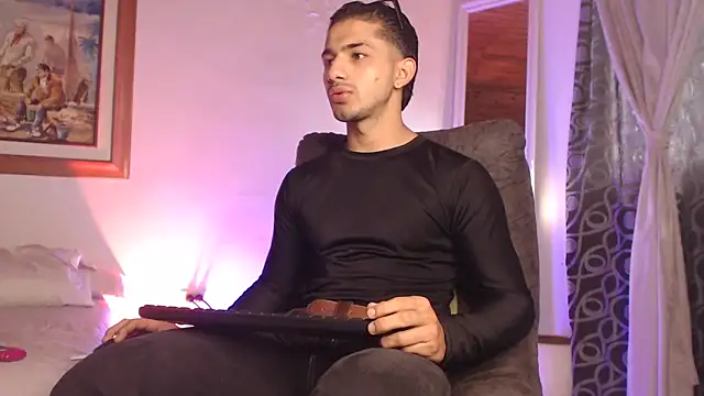 ArturoCardona  online show from March 2026 12:54:02 PM