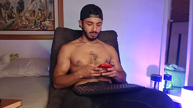 ArturoCardona  online show from March 2026 02:04:02 AM