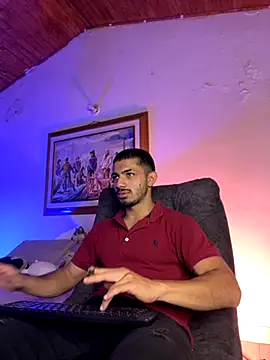 ArturoCardona  online show from November 2025 01:15:02 PM