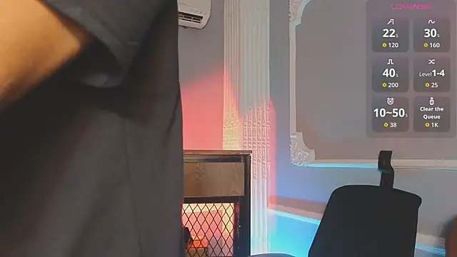 ArturoCardona  online show from January 2026 06:14:01 PM