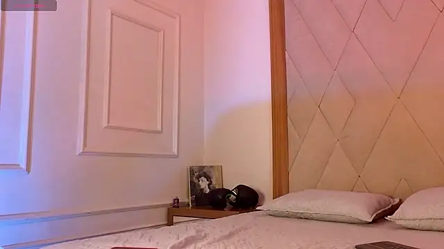 ArturoCardona  online show from January 2026 02:15:02 AM