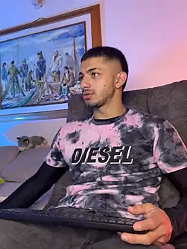 ArturoCardona  online show from November 2025 11:27:01 PM