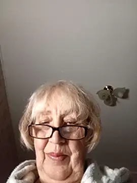 Anatolia5961 online show from November 2025 04:06:02 PM