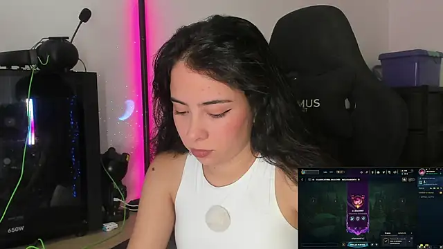 Aishelyng online show from March 2026 10:06:02 PM