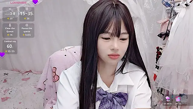 9aunatiis online show from February 2026 09:58:02 PM