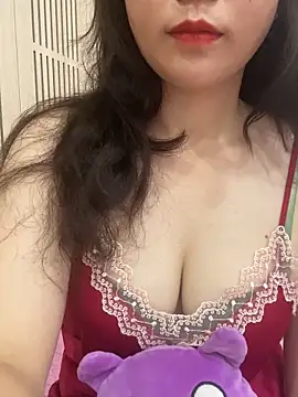 Snapshot of Linda288 chatting on October 2025 08:48:02 AM Linda288 online show from October 2025 08:48:02 AM