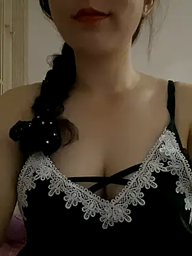 Snapshot of Linda288 chatting on October 2025 10:17:02 AM Linda288 online show from October 2025 10:17:02 AM