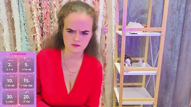 Luisa Rosee online show from September 2025 06:18:02 PM