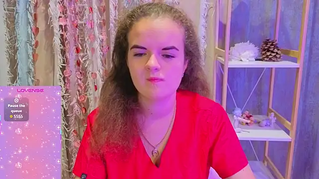 Luisa Rosee online show from October 2025 08:10:01 PM