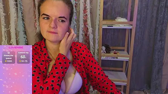 Luisa Rosee online show from September 2025 07:03:01 PM